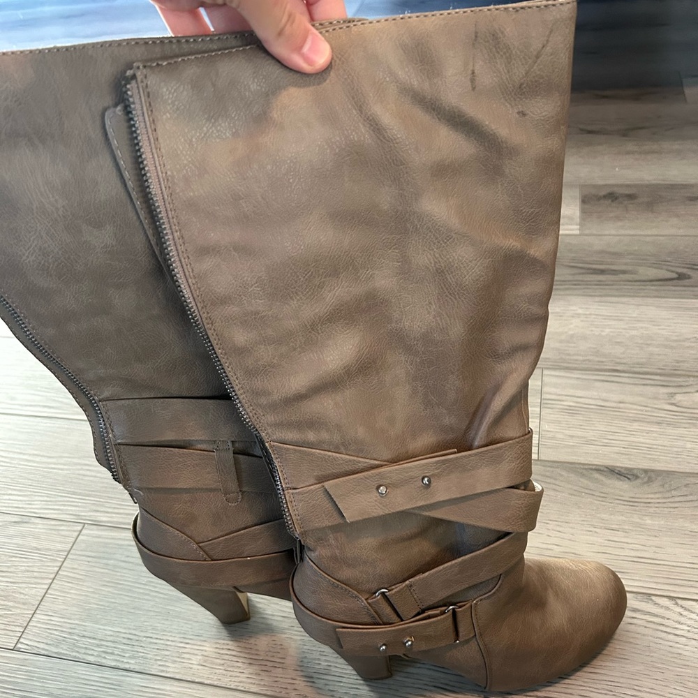 Sargent heeled boots brown zip up see pictures for flaws